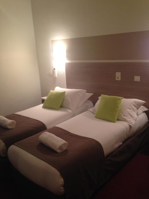 Hotel Cote Patio نيم المظهر الخارجي الصورة